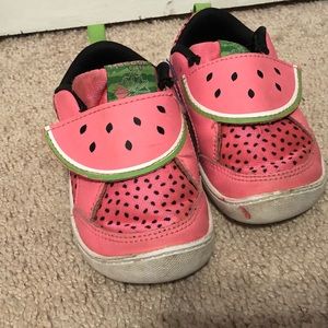 Reebok watermelon sneakers toddler size 6